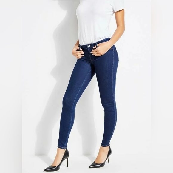 NWOT GUESS-WARM TOUCH CURVE X SKINNY JEANS - Picture 3 of 4